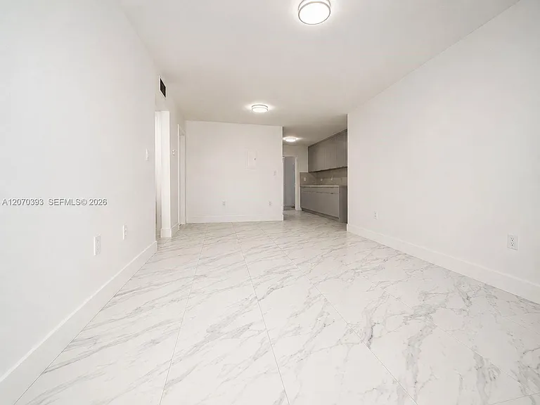 1270 W 42nd St #A103 — Photo 3
