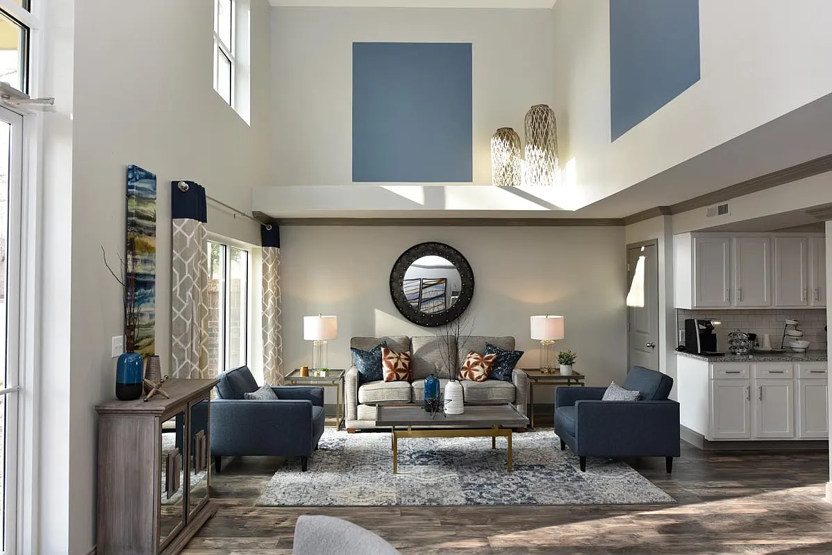 The Roxbury — Photo 1