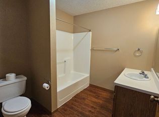 701 S Western Ave #104, Sioux Falls, SD 57104
