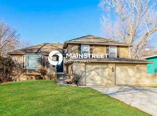7608 E 119th Ter, Grandview, MO 64030