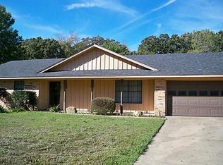 340 Azalea Dr, Sulphur Springs, TX 75482