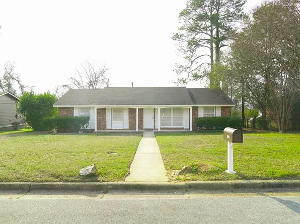 501 Endicott Ln, Albany, GA 31707