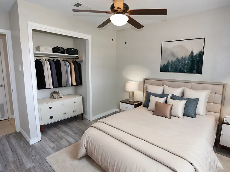 2913 Santa Rosa Ave — Photo 36