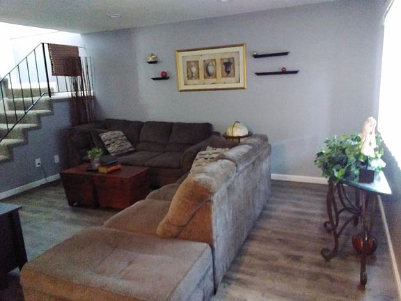 3rd image of 5793 Muldrow Rd