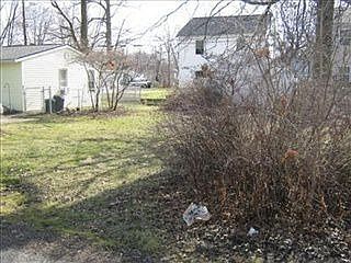 5th image of 33846 Beachpark Dr