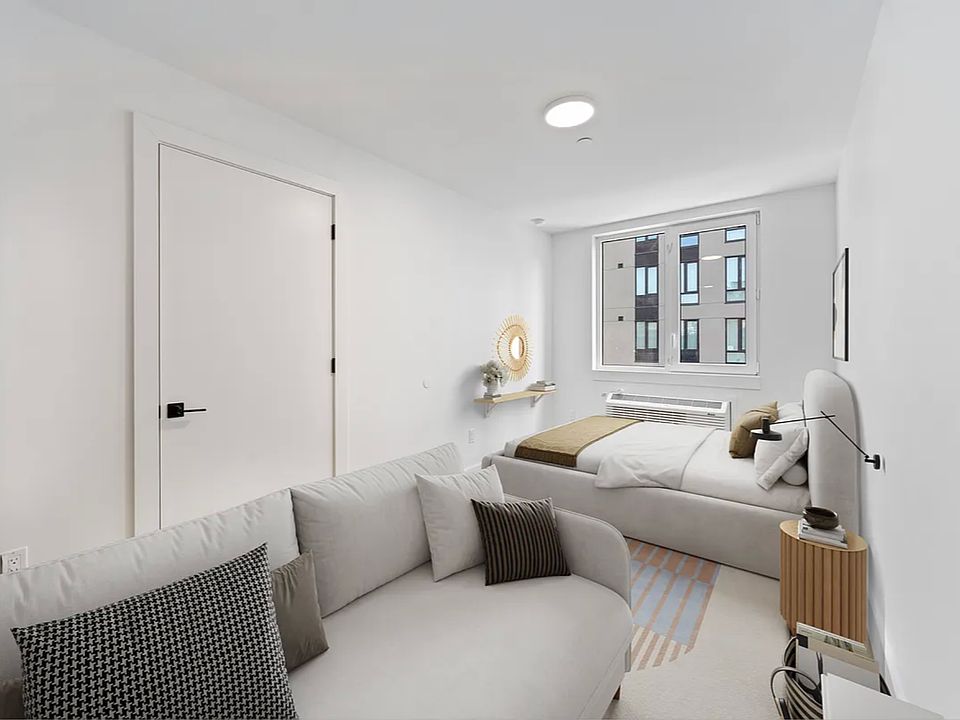 1st image of 217 W 123rd St #8B
