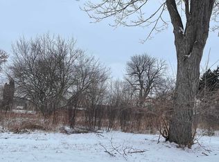 1333 Mott St, Saginaw, MI 48601