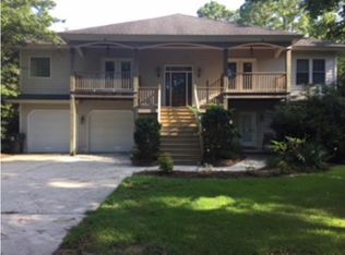114 Dasher Dr, Beaufort, NC 28516