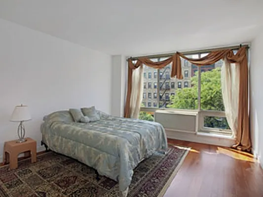 Sold by Corcoran | media 15