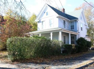558 Central Ave #R2, New Haven, CT 06515