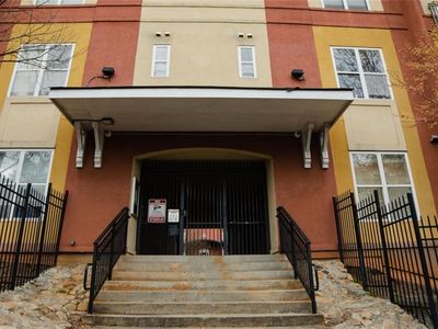 City Side Lofts Condominiums Atlanta Ga Zillow [ 300 x 400 Pixel ]