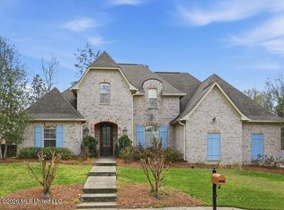 213 Iron Horse Sta, Brandon, MS 39042