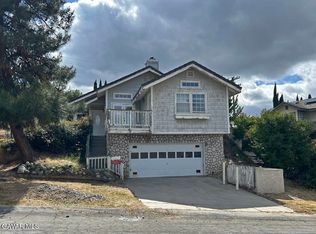 15134 Barcroft Dr, Lake Hughes, CA 93532