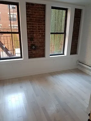 Rented by AD Real Estate Investors | media 14