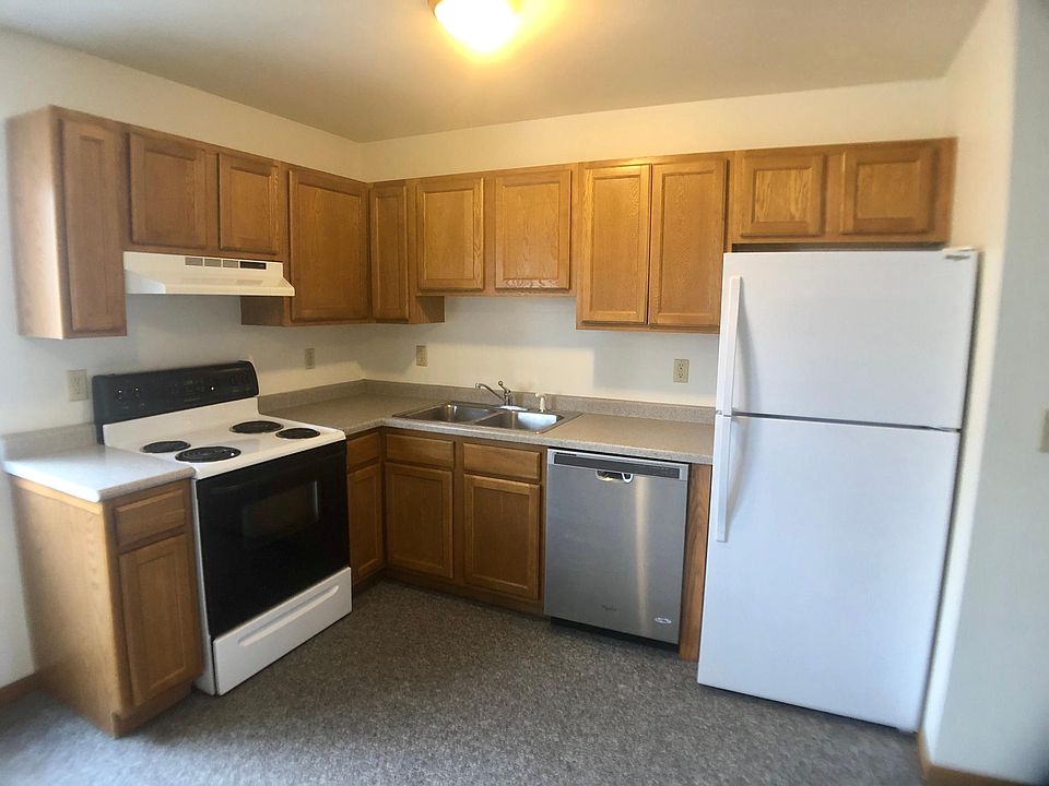 1st image of 1009 Grant Ave APT 7