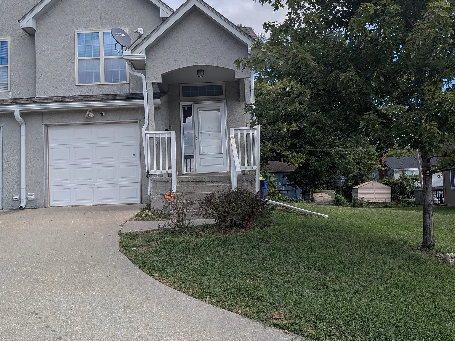 3 bed, $1,500 — Photo 2