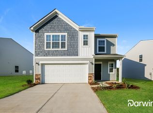 130 Brentwood Dr, Statesville, NC 28625