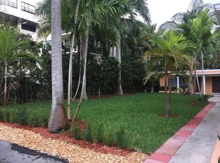 1035 NE 12th Ave APT 11, Fort Lauderdale, FL 33304