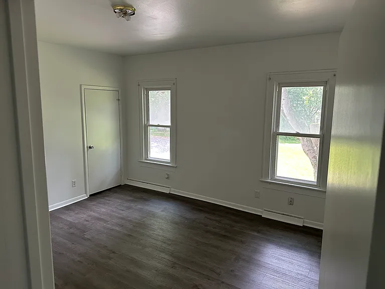 5736 Madison Ave — Photo 8