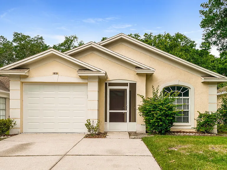 1831 Coyote Pl — Photo 1
