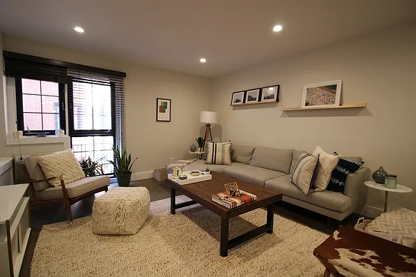 Rented by Bold New York | media 5