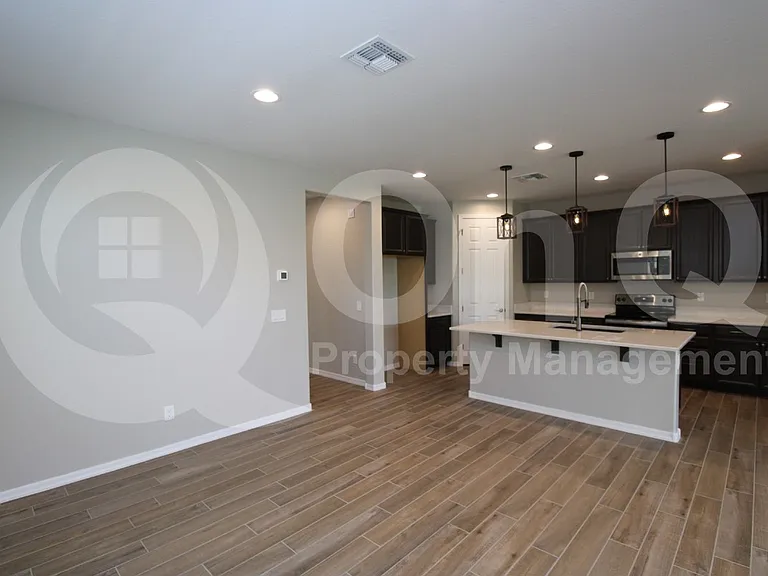 22940 E Domingo Rd — Photo 4