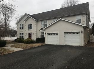 7201 Fernwood Ave, Egg Harbor Township, NJ 08234