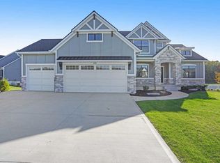 8170 Boardwalk Dr SW, Byron Center, MI 49315