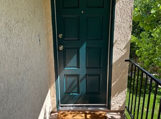 5318 1/2 Alhama Dr, Woodland Hills, CA 91364