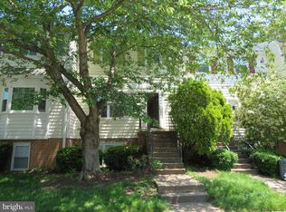 1602 W Bancroft Ln, Crofton, MD 21114