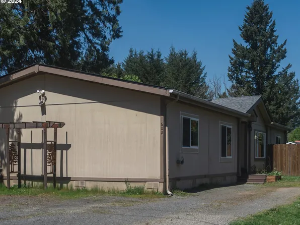 602 W Jones St, Yacolt, WA 98675