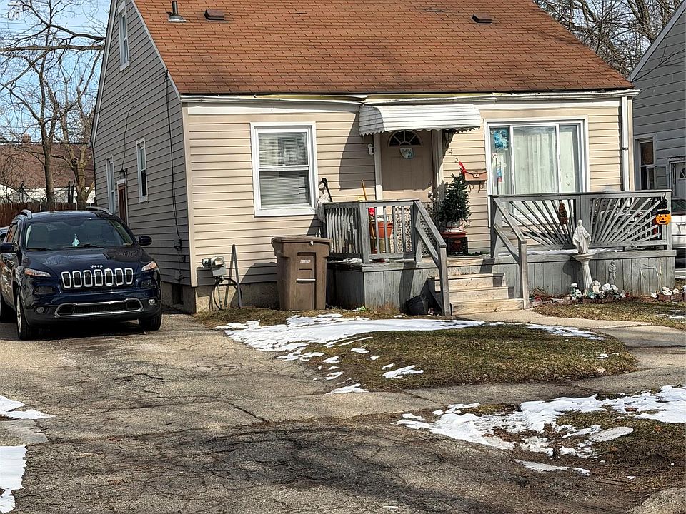 1st image of 643 E Mansfield Ave