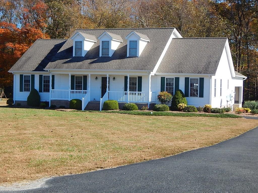 274 Meadow Dr, Tappahannock, VA 22560 Zillow