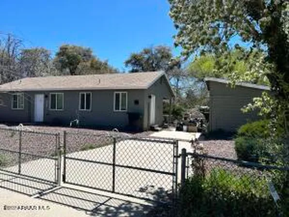 16671 W Shrine Dr, Kirkland, AZ 85362