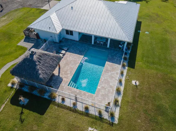 5371 S 25th Street, Fort Pierce, FL 34981