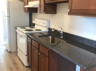 2806 Pomeroy Rd SE #4, Washington, DC 20020