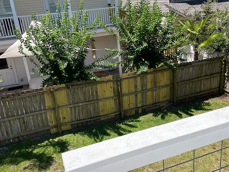 Holly St — Photo 27