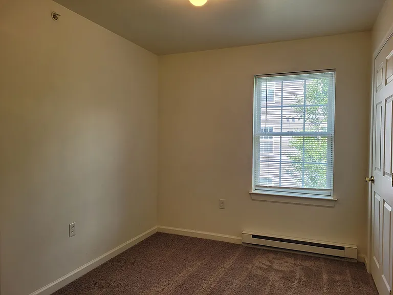 1419 Doron Dr #2A — Photo 5