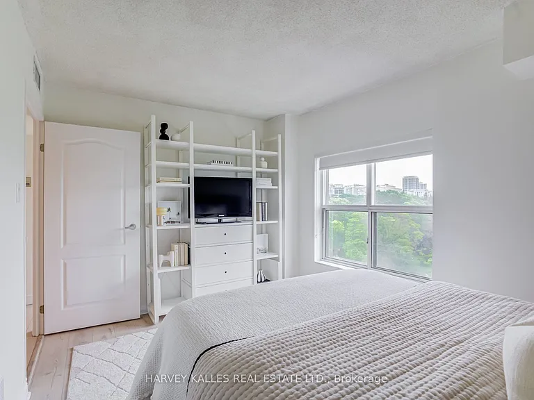 97 Lawton Blvd #601 — Photo 21