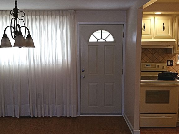 2nd image of 1766 Hoyle Pl