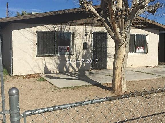 3rd image of 850 W Lake Mead Blvd