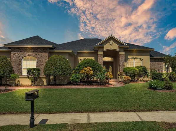 714 Whisper Woods Dr, Lakeland, FL 33813