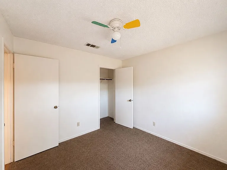 3440 La Jolla Way — Photo 16