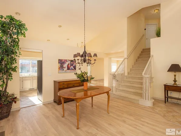 1930 Golden Gate Dr, Reno, NV 89511