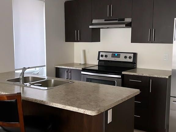 3rd image of 100 Dufay Rd #86