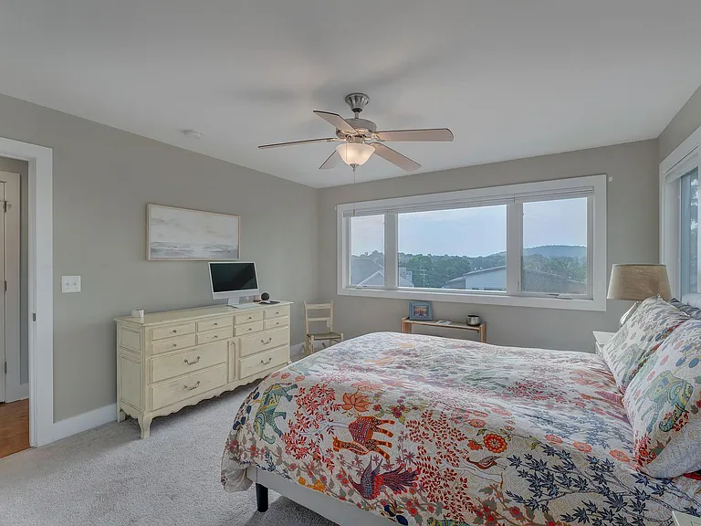121 Penick Ct — Photo 22