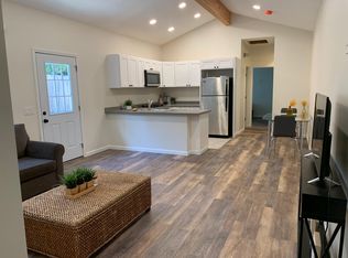 102 Cerro St #2, Encinitas, CA 92024