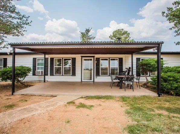 1518 W 15th St, Post, TX 79356