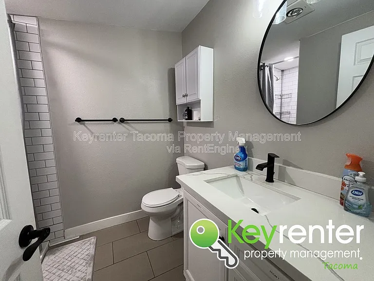 1520 S 56th St #1 — Photo 9