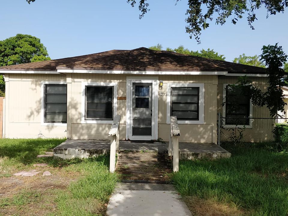 1st image of 4273 SW 62nd Ave